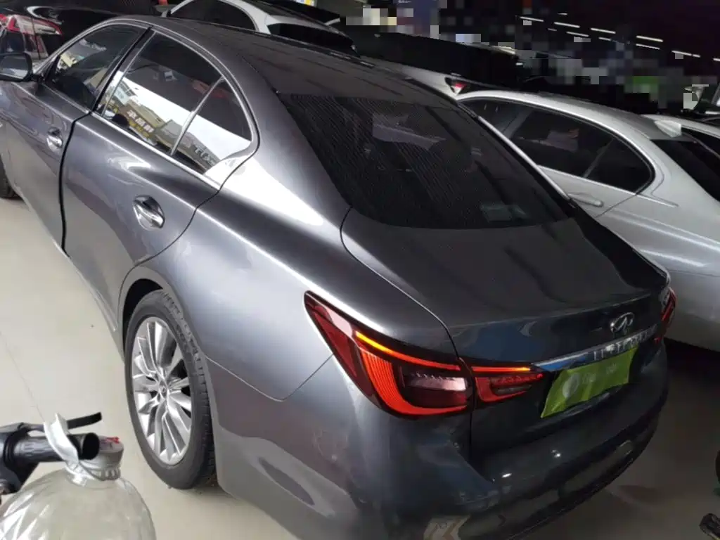 Infiniti Q50L 2021 2018 2.0T Premium Edition (China VI)