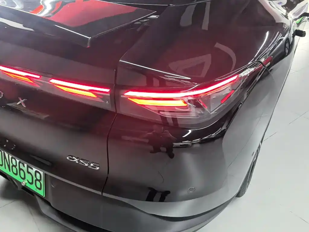 Фото 8 - ARCFOX Alpha S5