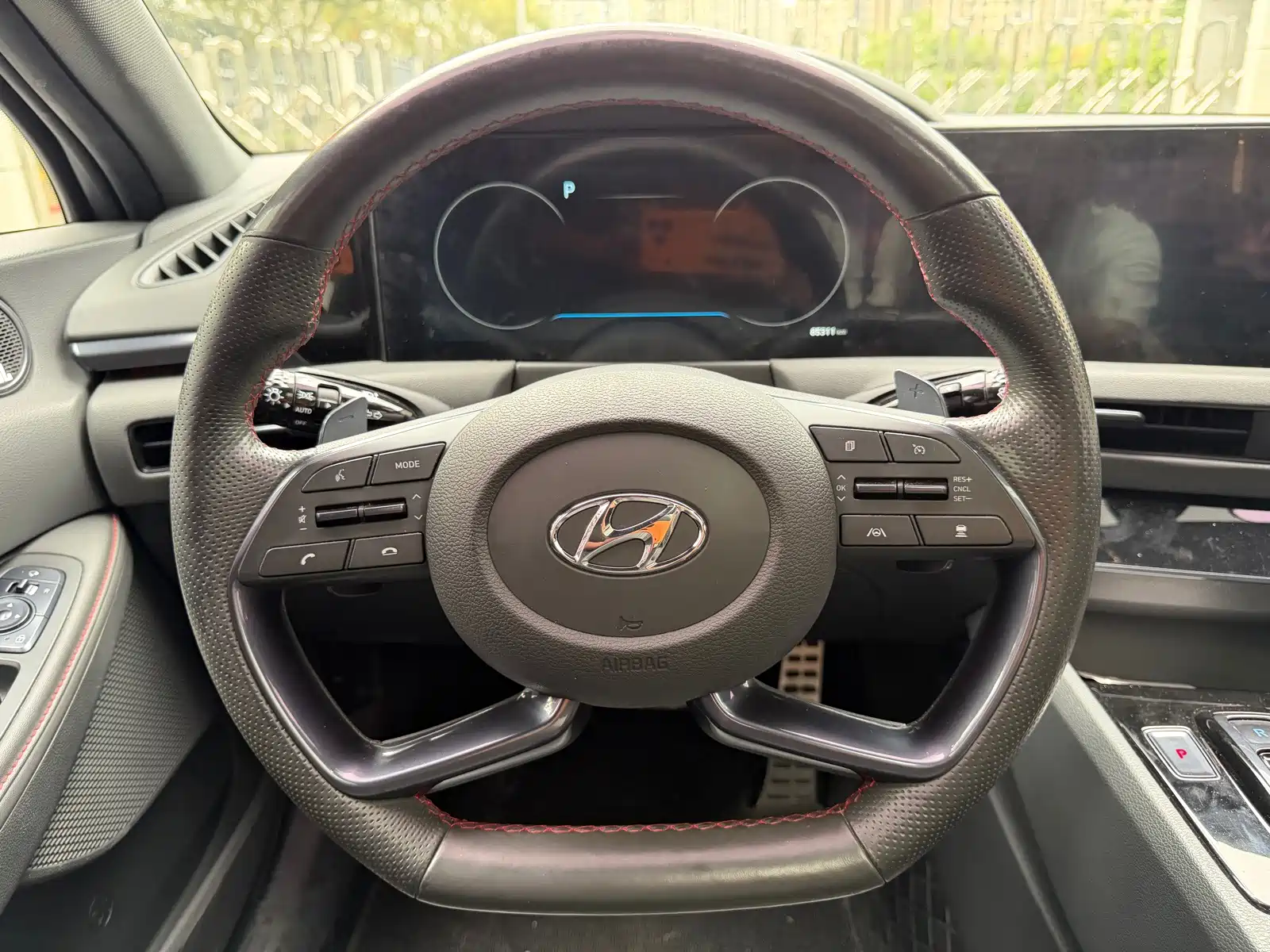 Фото 19 - Hyundai Sonata