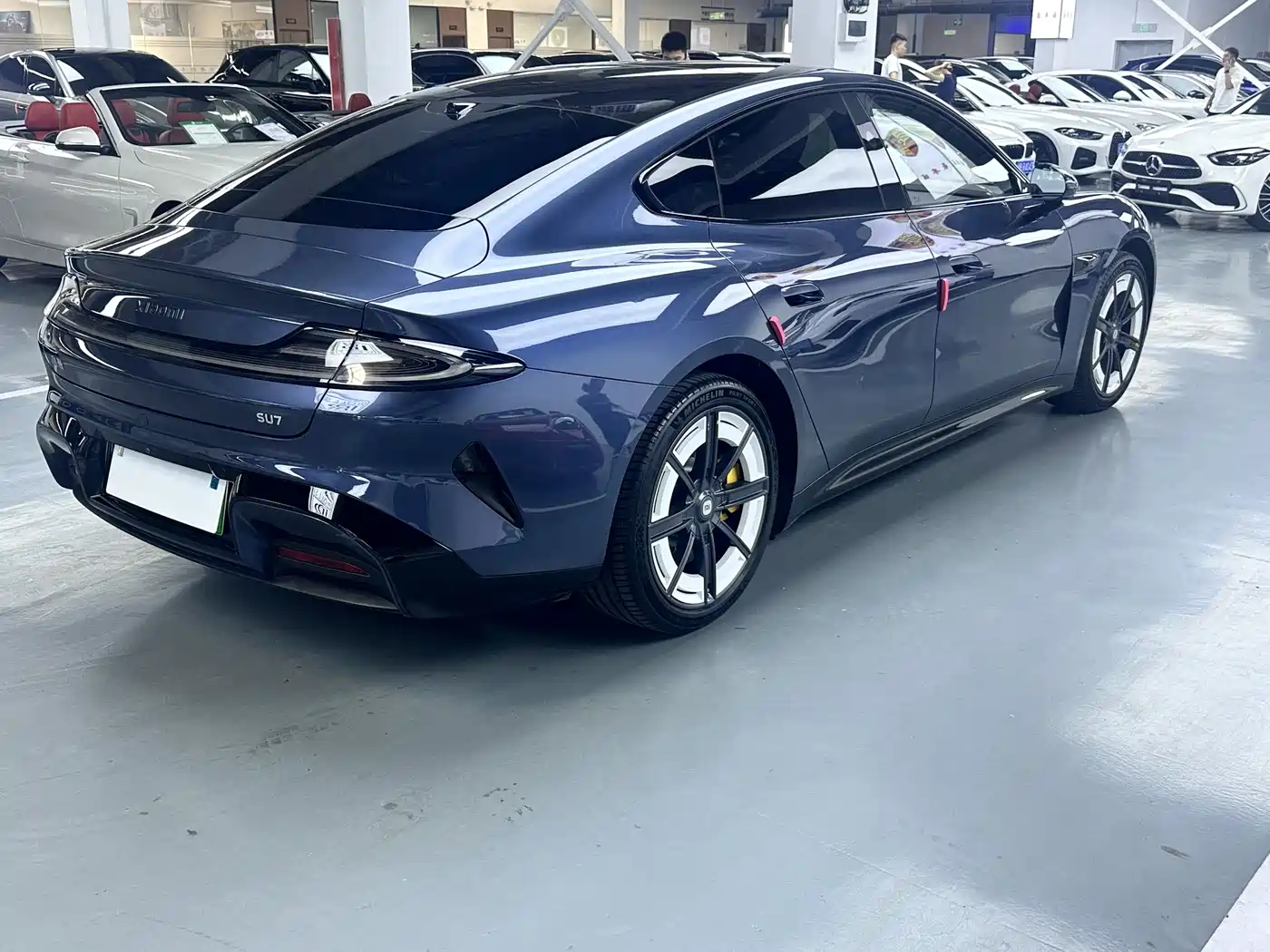 XIAOMI CAR XIAOMI SU7