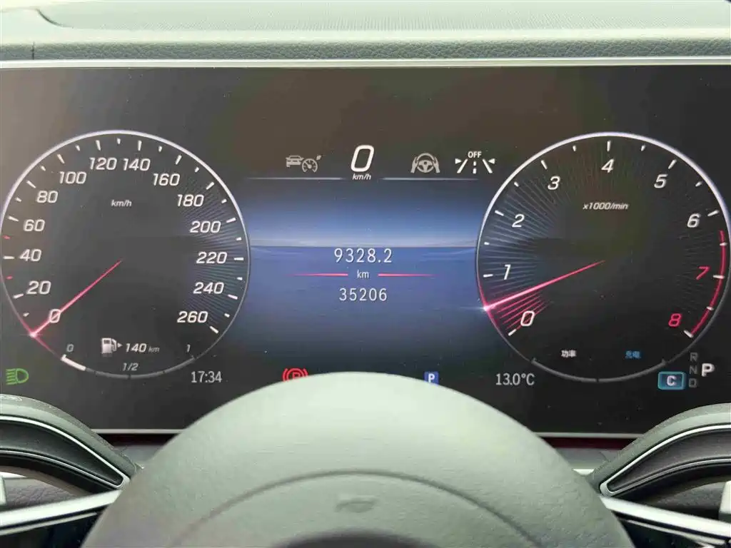 Mercedes-Benz GLE 2024 GLE 450 4MATIC Fashion фото 15