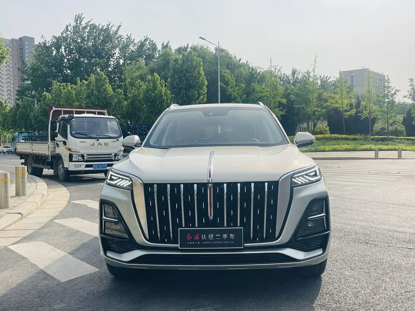 Hongqi HS5 2023 2.0T 4WD Flag Leader Pro фото 2
