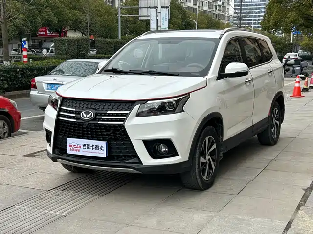 BAIC HUANSU BAIC MAGIC SPEED S7