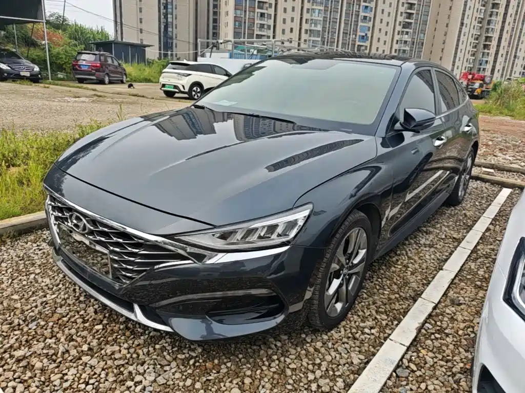 Hyundai Fista 2019 280TGDi Smart Speed Edition China VI