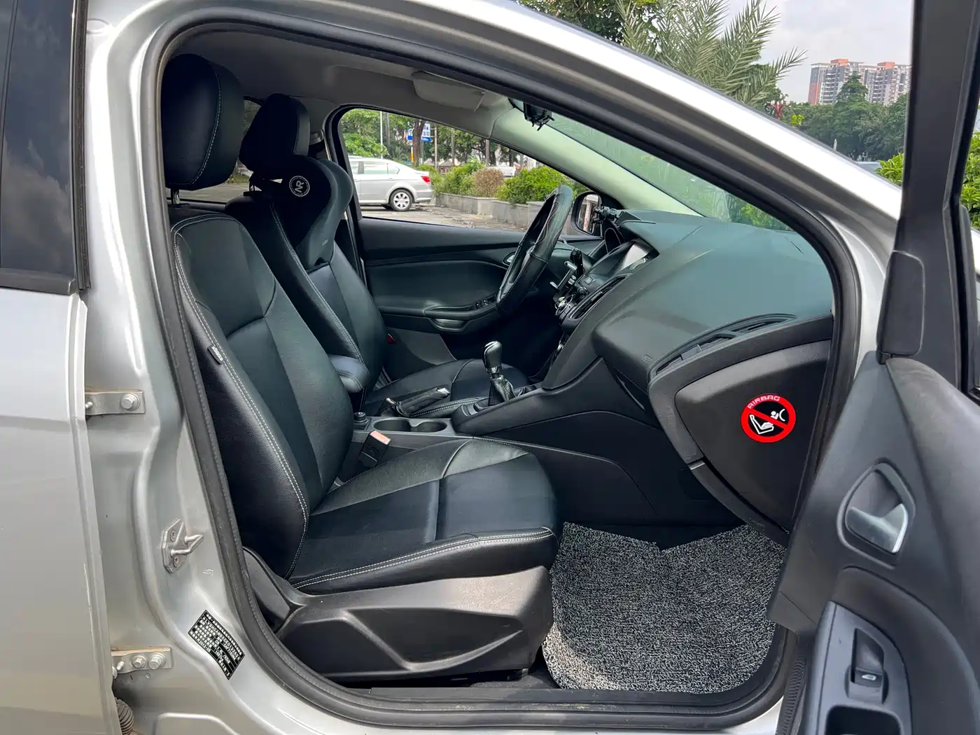 Photo 17 - Ford Focus