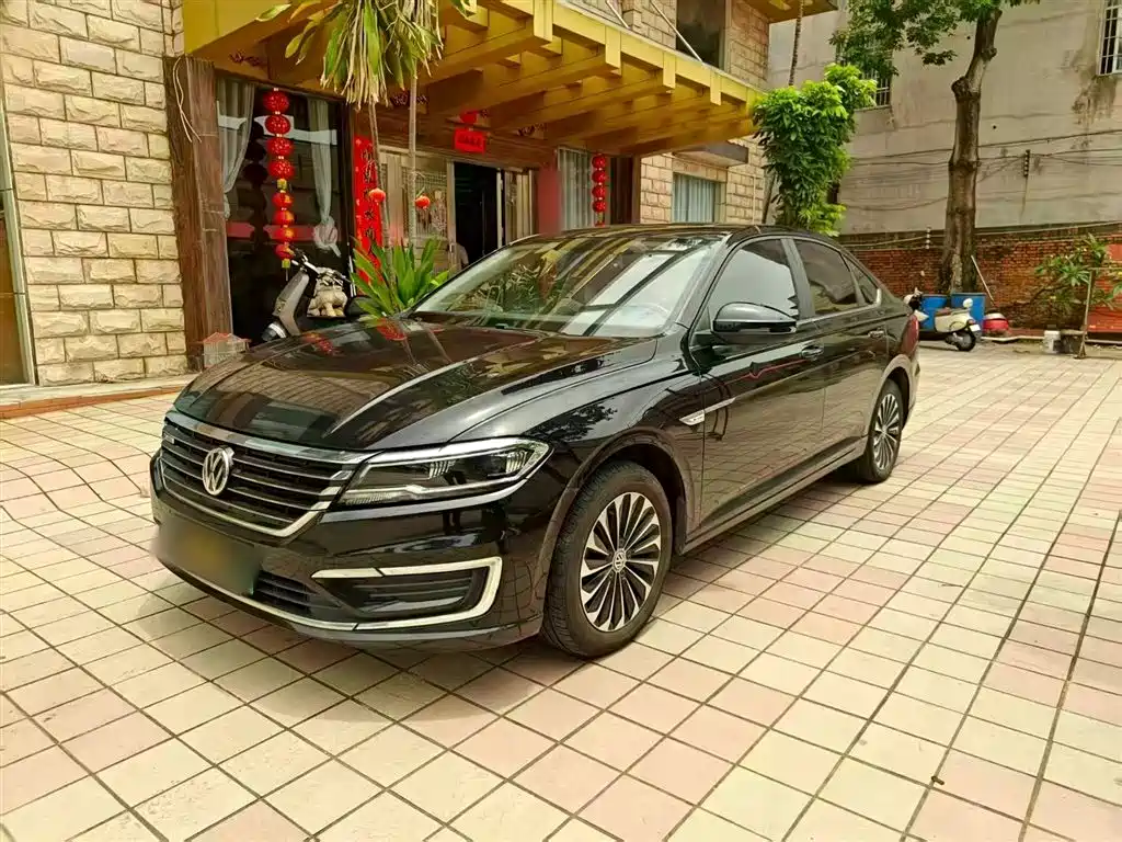 Volkswagen VW Lavida EV 2019 Premium Edition