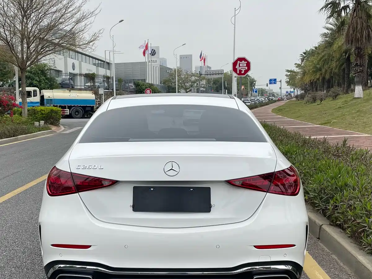 Mercedes-Benz C-Class 2023 C 260 L Sport фото 4