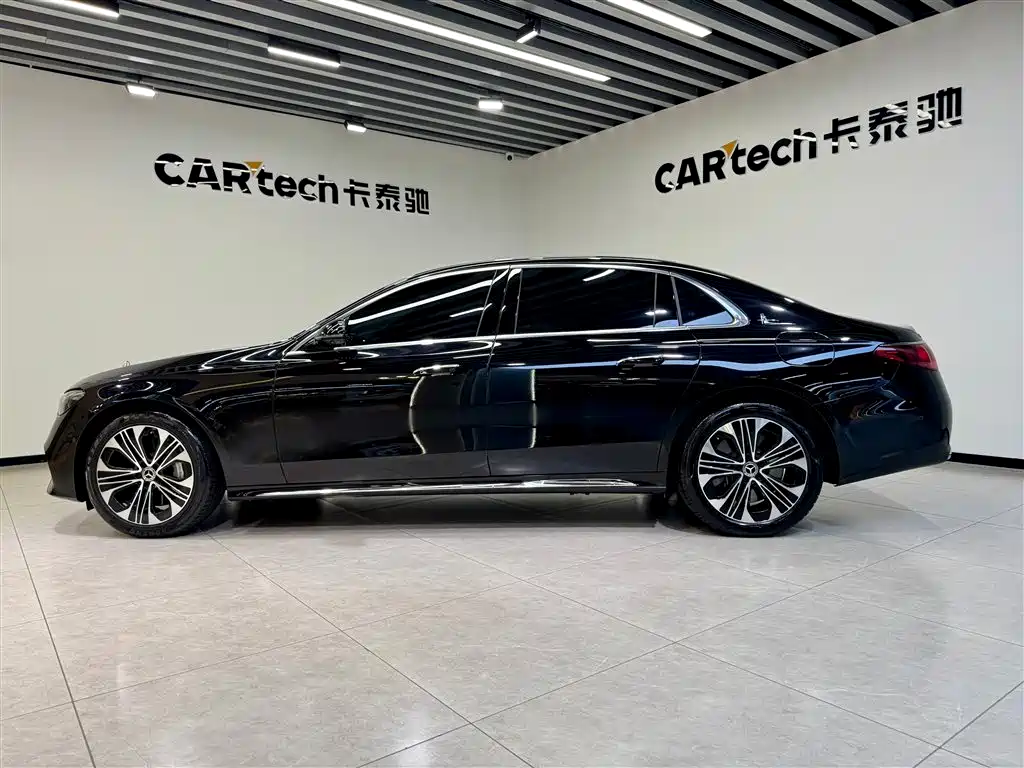 Mercedes-Benz E-Class New Energy 2024 E 350 e L Plug-in Hybrid Sedan фото 7