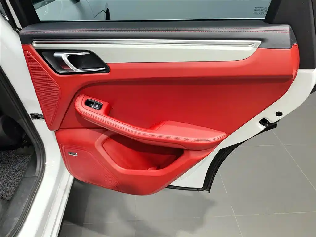 Porsche Macan 2014 2014 Macan S 3.0T