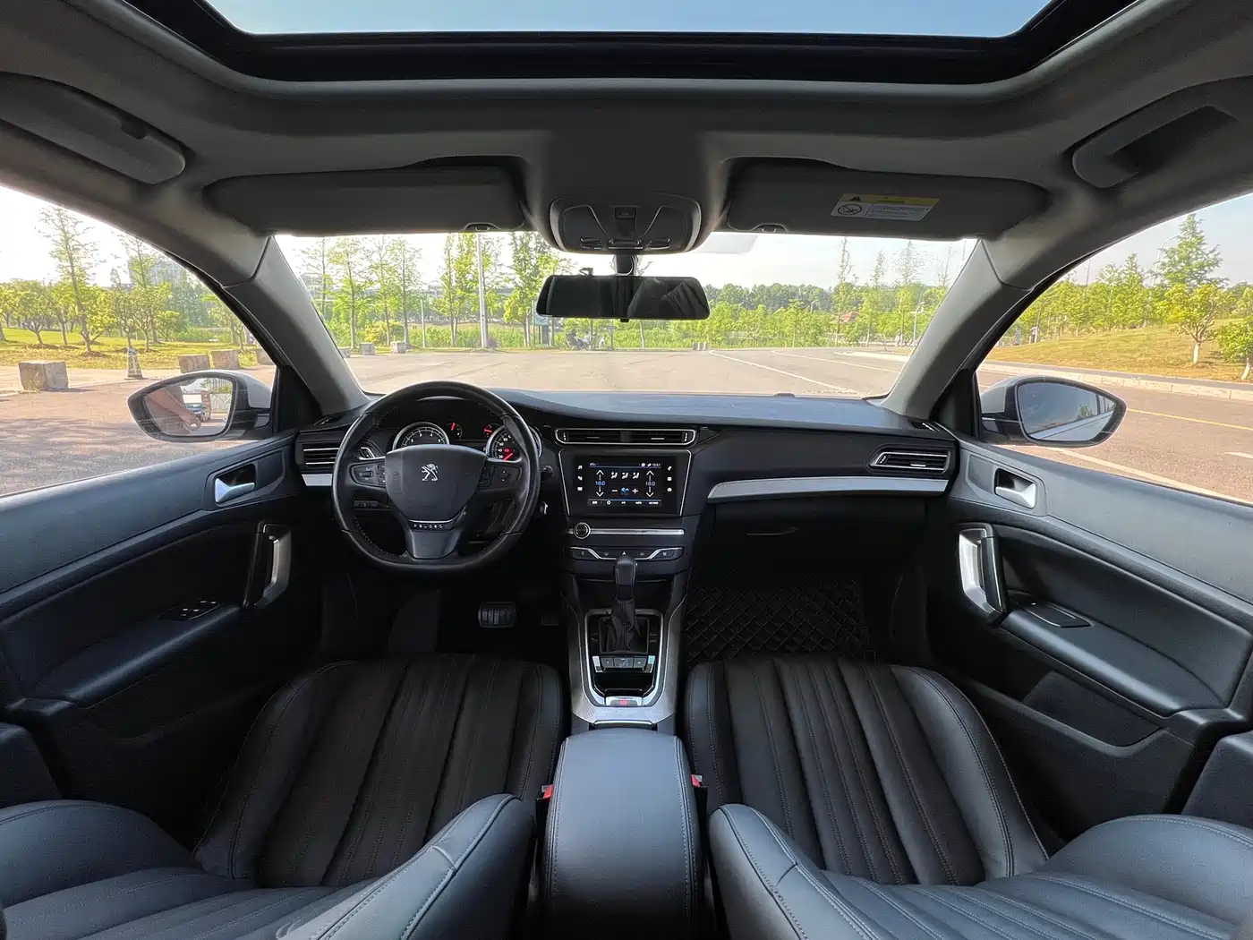 Peugeot 408 2019 360THP Auto Luxury Edition China VI фото 16