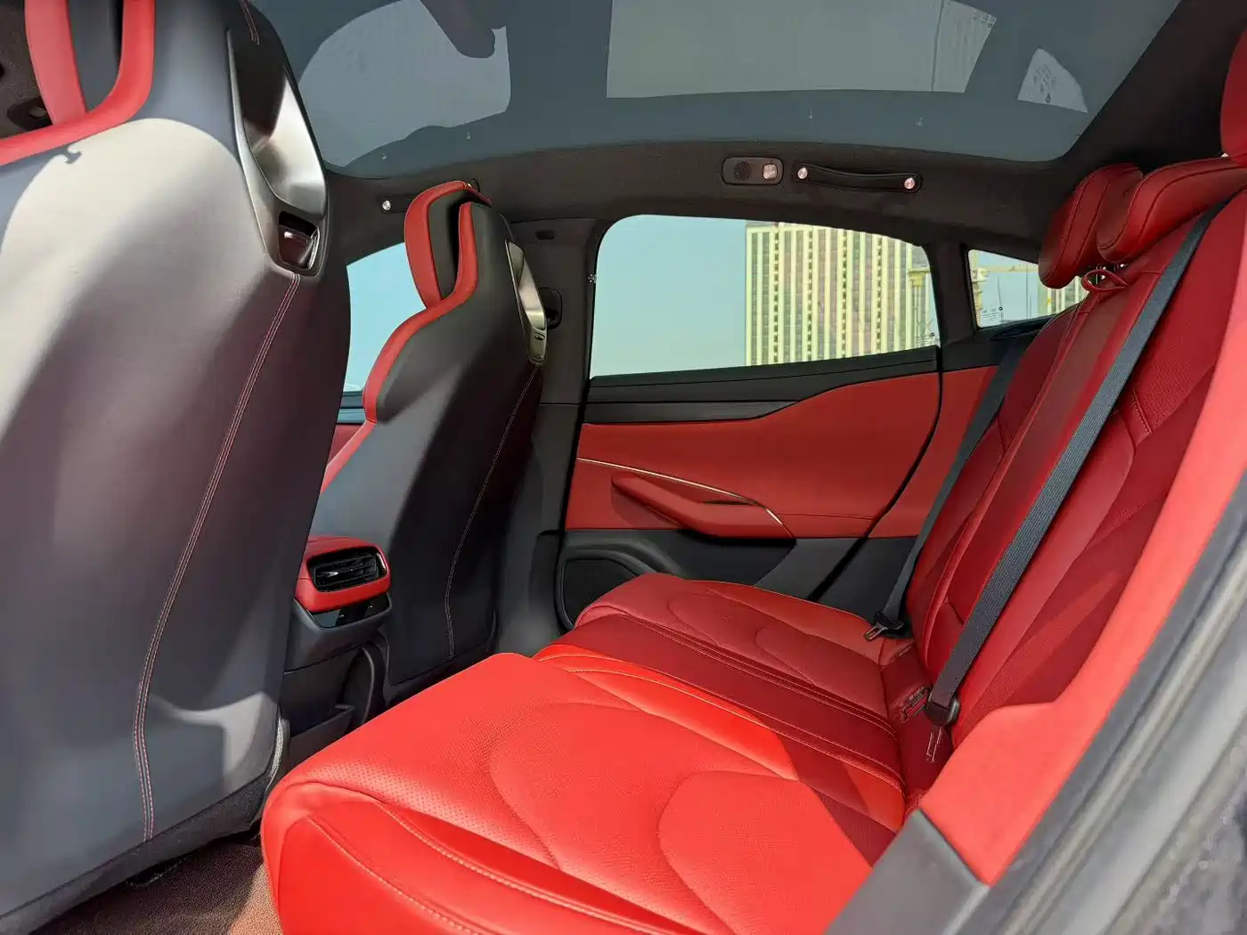 XIAOMI CAR XIAOMI SU7