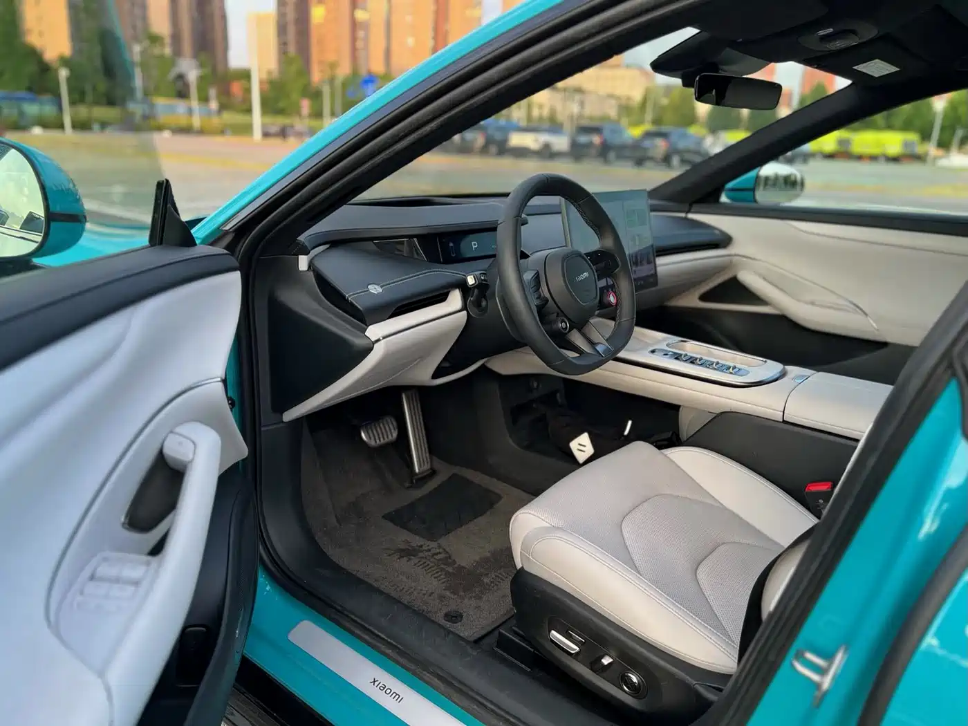 XIAOMI CAR XIAOMI SU7