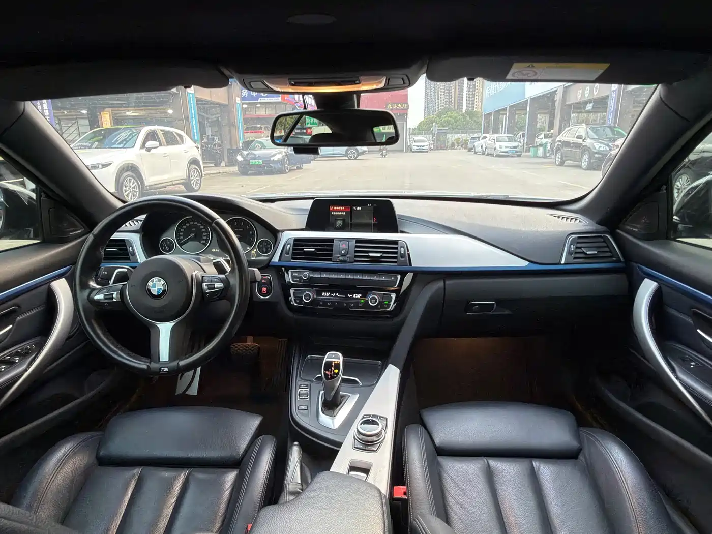 BMW 4 Series 2017 425i Convertible M Sport Package фото 8