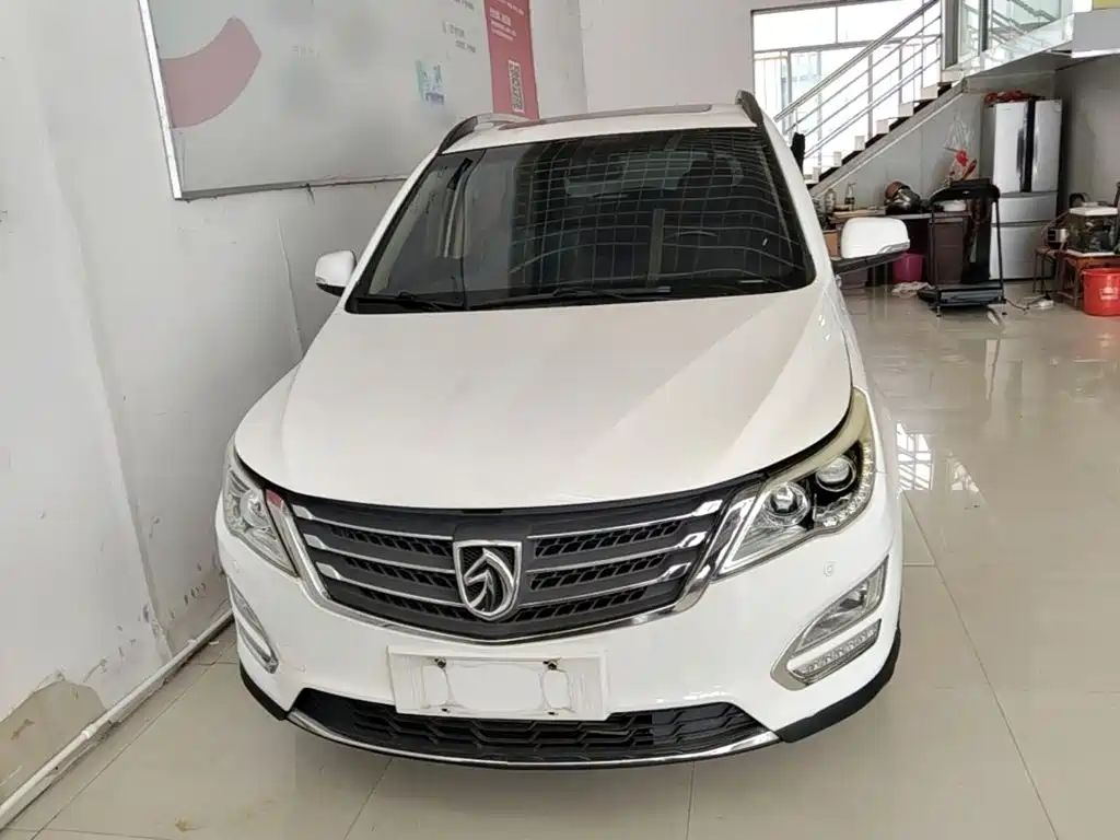 Фото 3 - Baojun 560