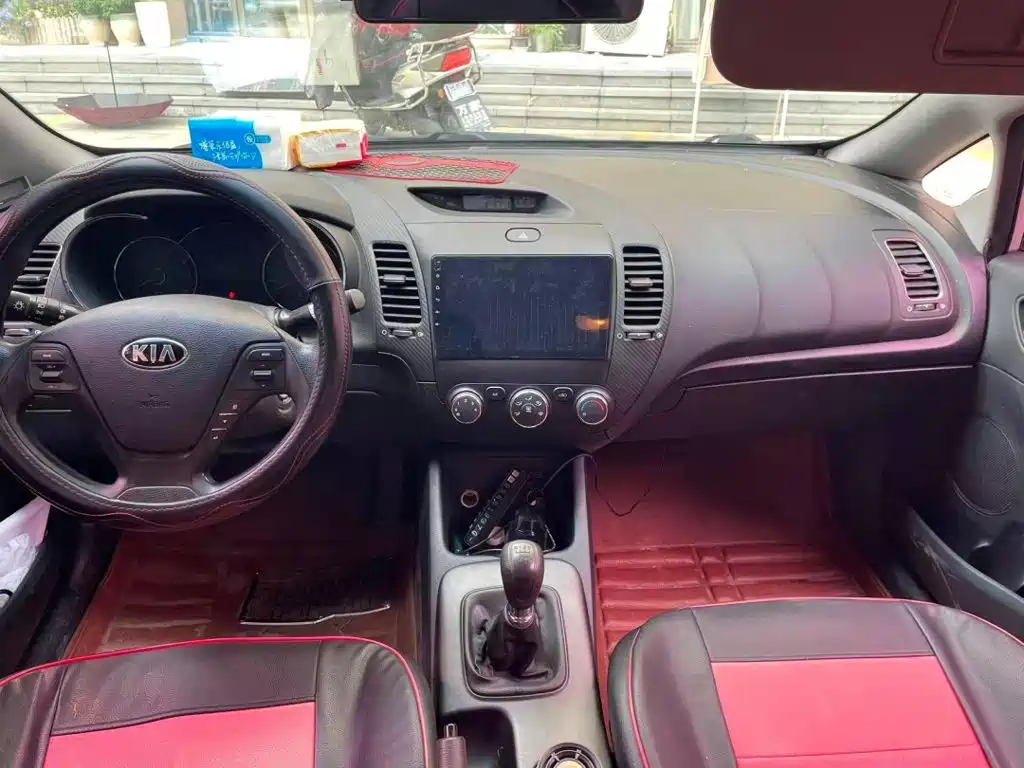 صورة 6 - Kia K3
