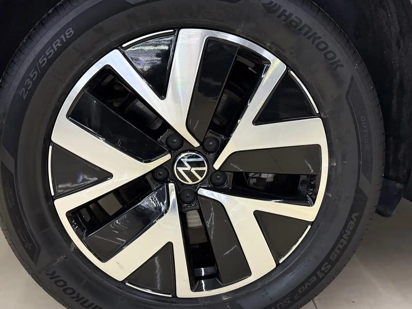 Volkswagen Tayron 2023 280TSI 2WD Luxury Plus Advanced Edition фото 21