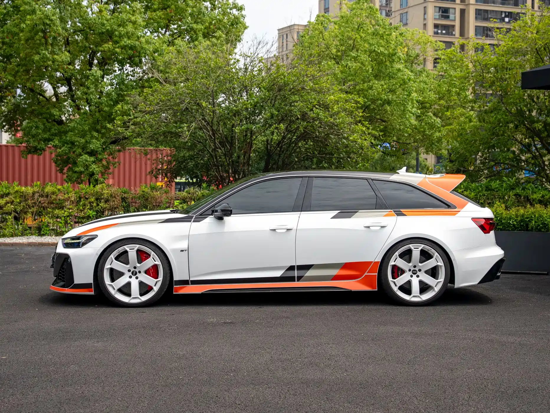 Фото 3 - Audi RS 6