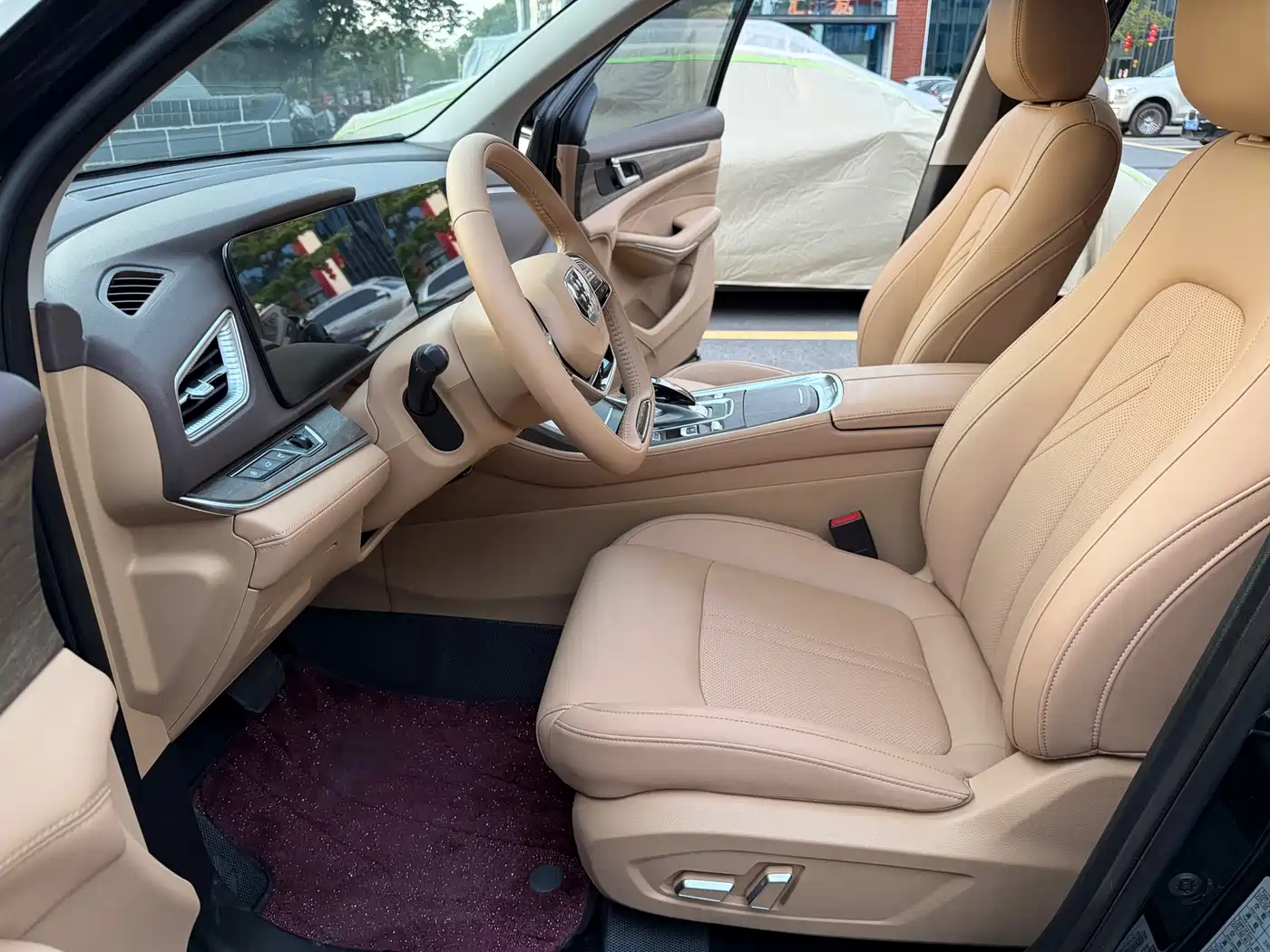 Landian E5 2024 2024 Glory Edition 100KM Premium Type 7-Seater