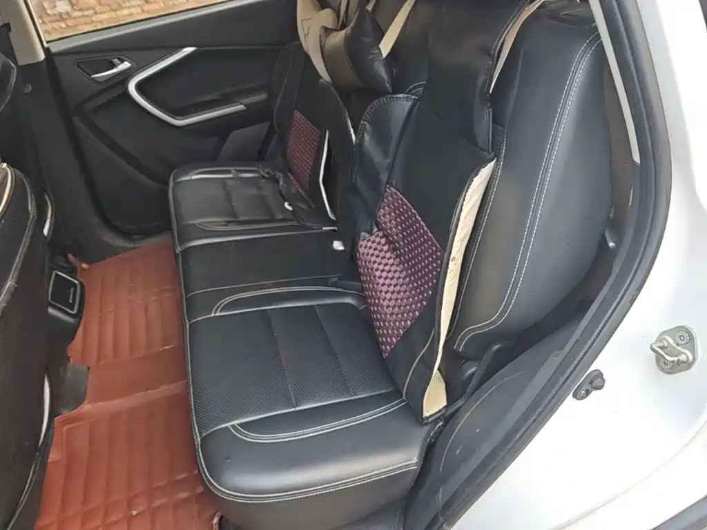 BAIC Huansu S6 2016 2017 1.5T CVT Delight