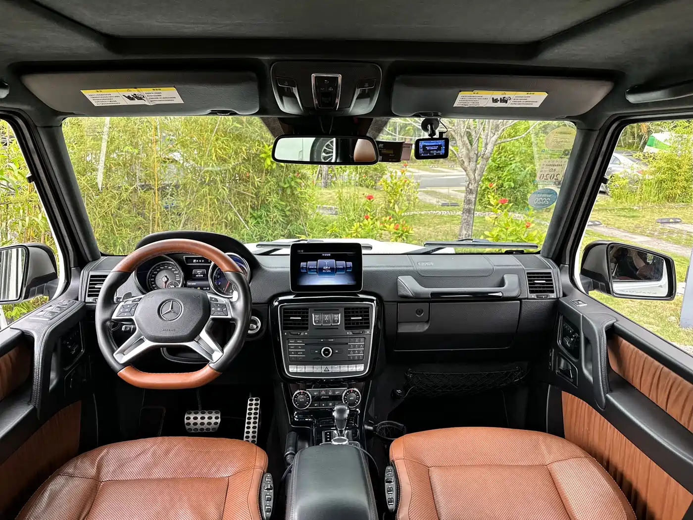 Mercedes-Benz G-Class 2018 G 500 designo Masterpiece Collector's Edition фото 11