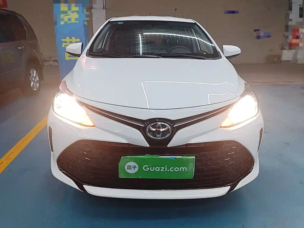 Toyota Vios FS 2017 1.5L CVT Fengchi Edition фото 3