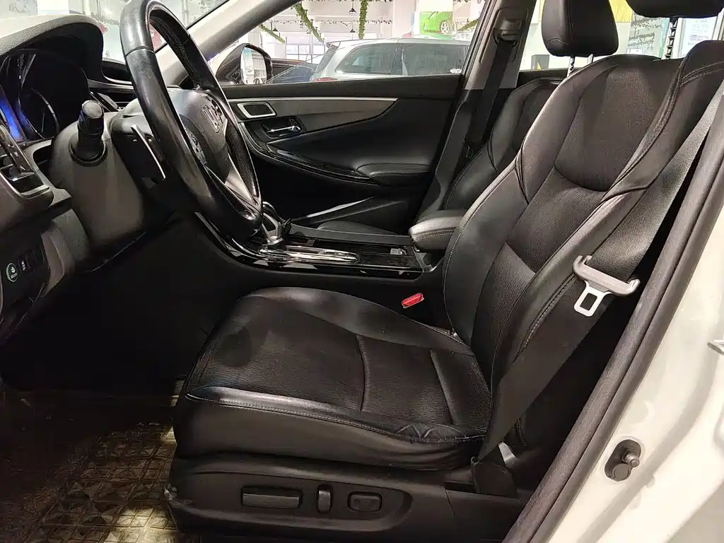Honda Spirior 2016 2015 2.0L Premium Edition