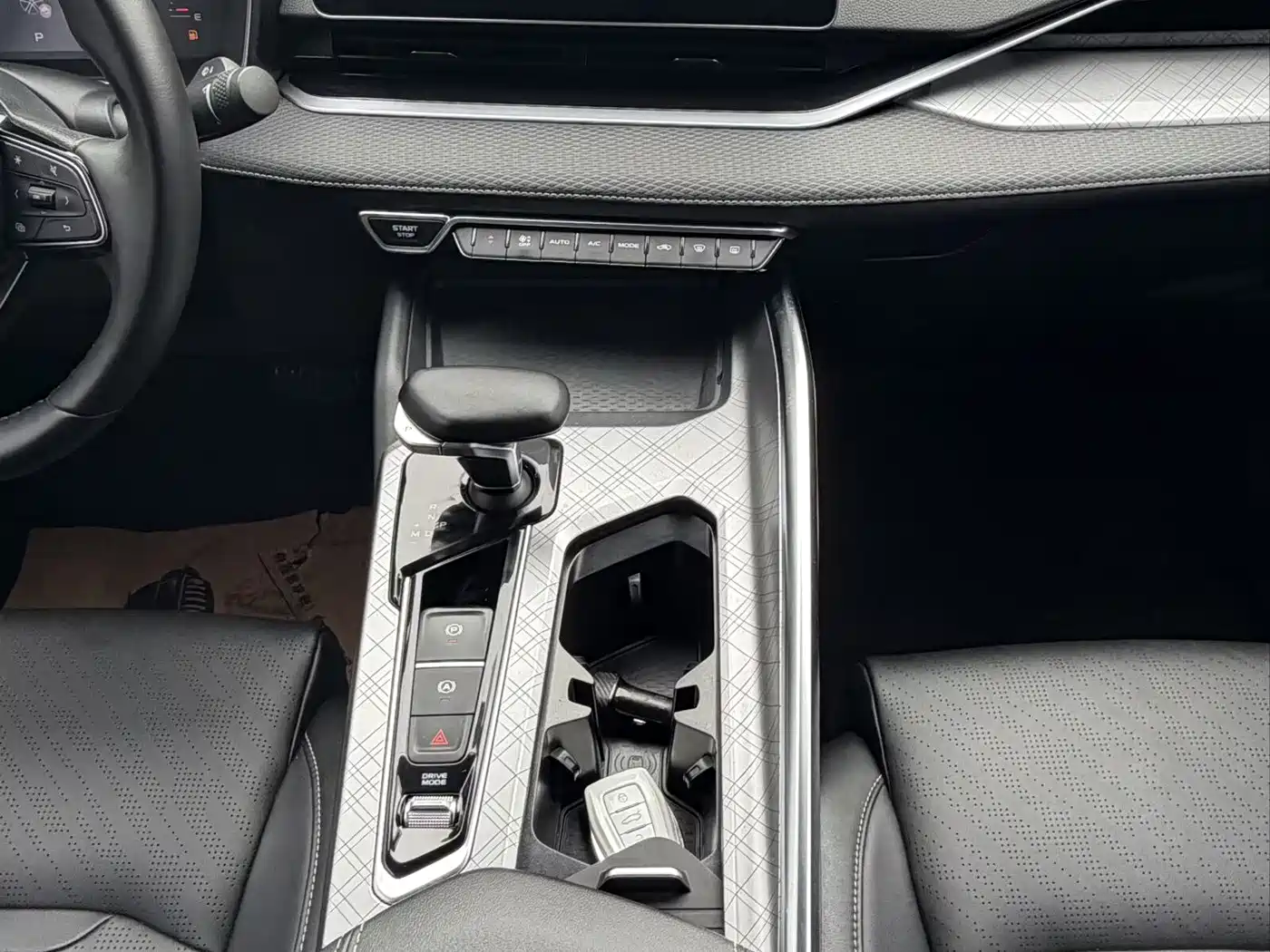 GEELY AUTOMOBILE XINGRUI