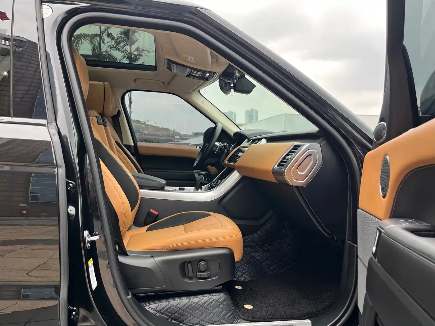 Land Rover Range Rover Sport 2020 3.0 L6 HSE DYNAMIC фото 8