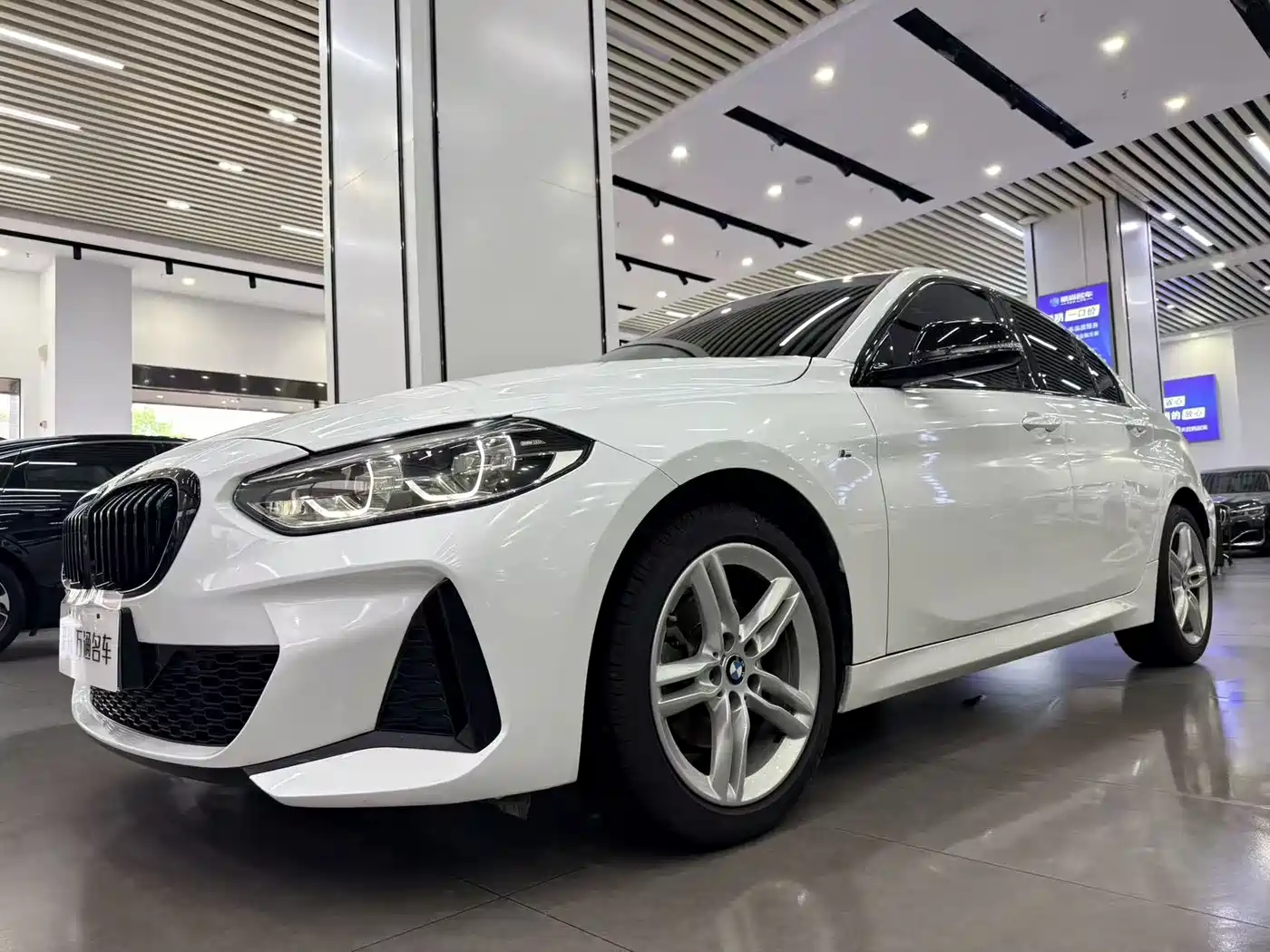 BMW 1 Series 2021 Facelift 120i M Sport Shadow Edition