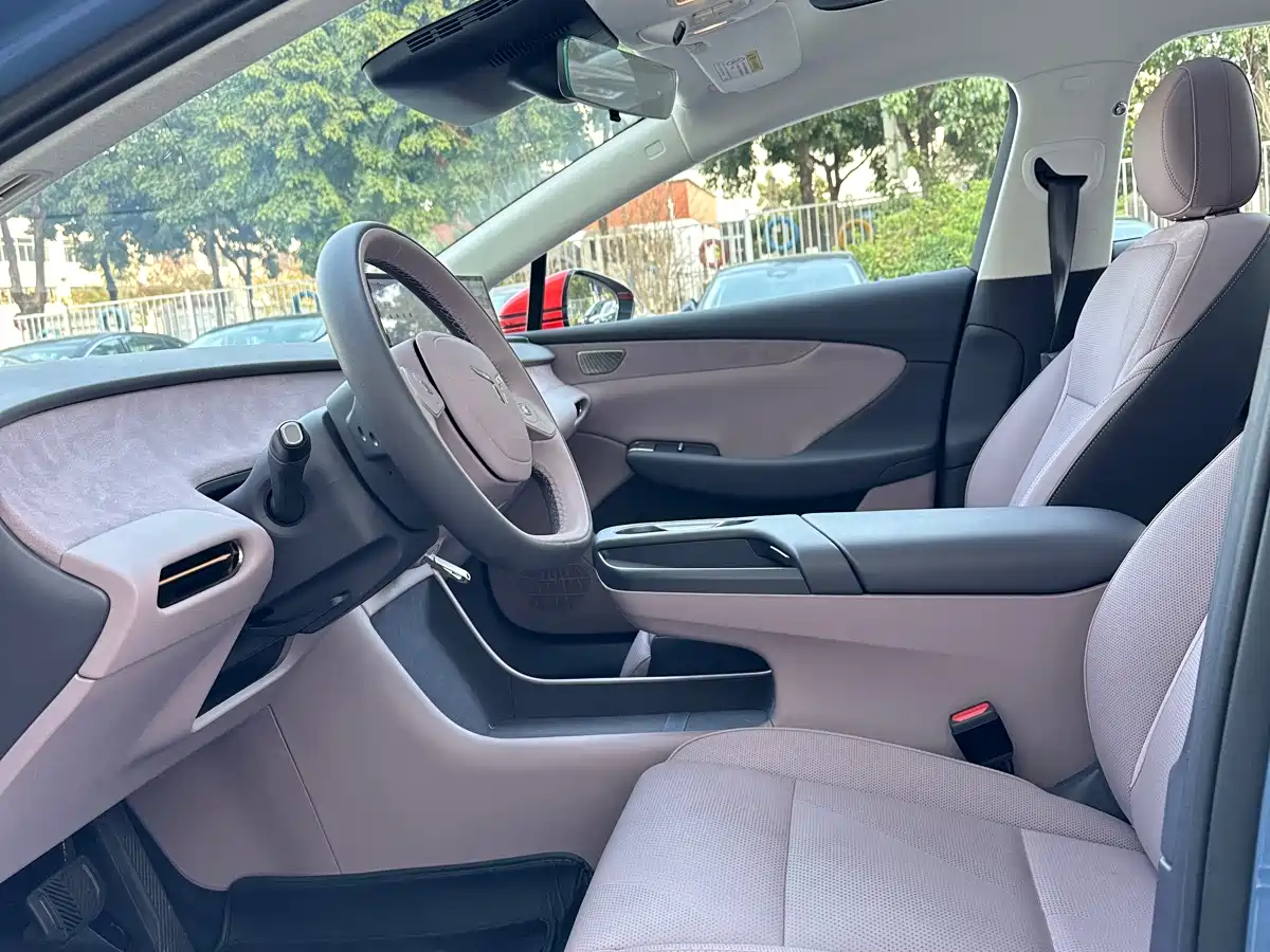 Hongqi HONGQI TIANGONG 05