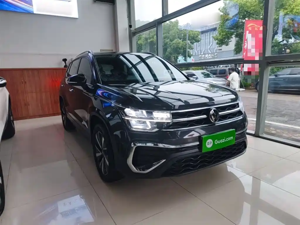 Volkswagen Tharu 2023 300TSI 2WD Bright Moon Edition фото 4