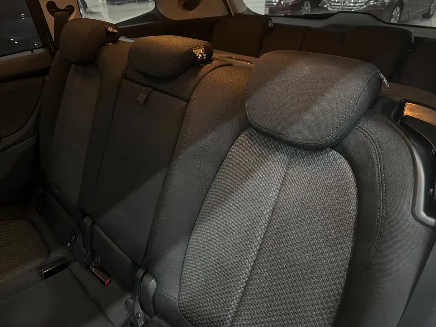 BMW 2 Series Gran Tourer 2015 218i Leading фото 20