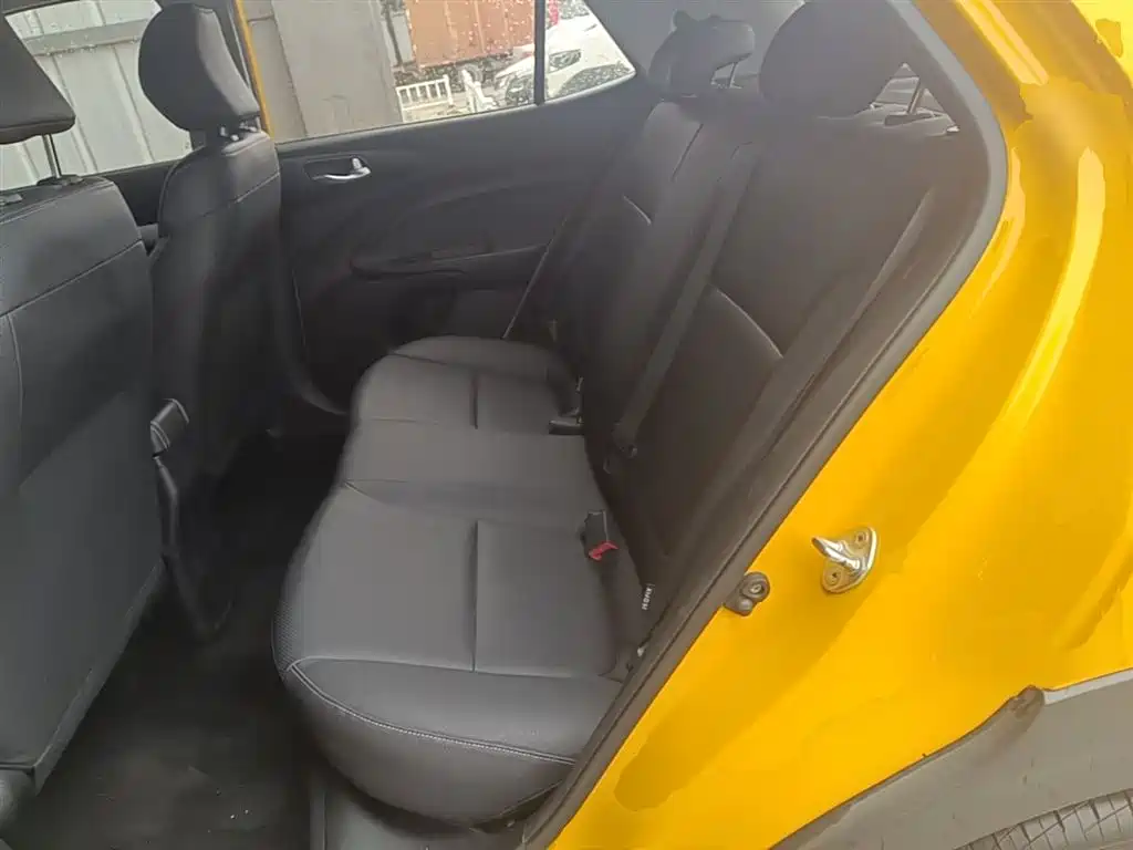 Kia KX1 2021 1.4L CVT Fun Sunroof Version фото 17