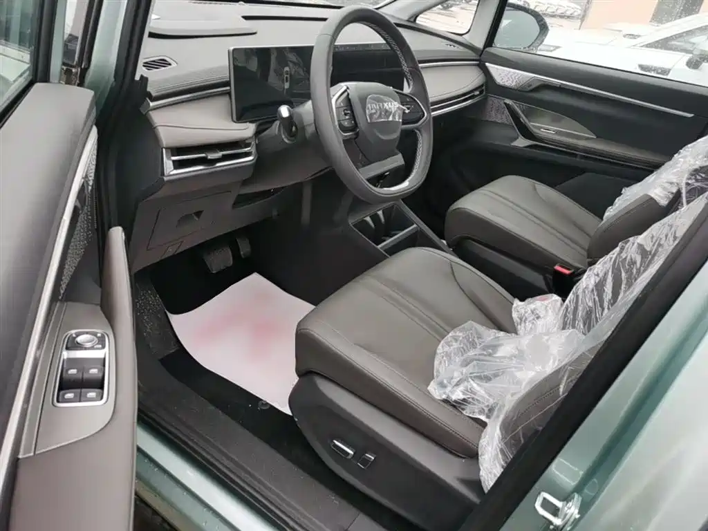 SAIC Maxus Dajia 7 2024 Facelift Super Hybrid Long Range Enjoyment Edition фото 16