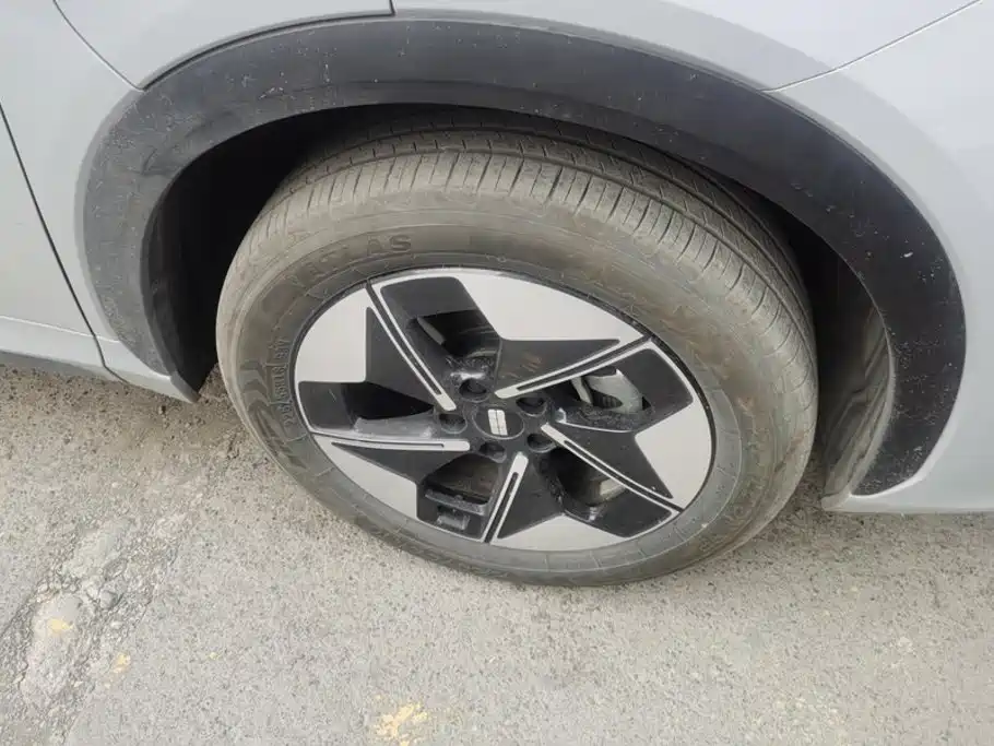 Geely Galaxy Galaxy E5 2024 2024 530km Explore+ Edition