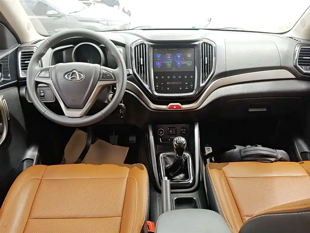 Changan Oshan Changan Oushang CX70 2016 2016 1.6L Manual Luxury