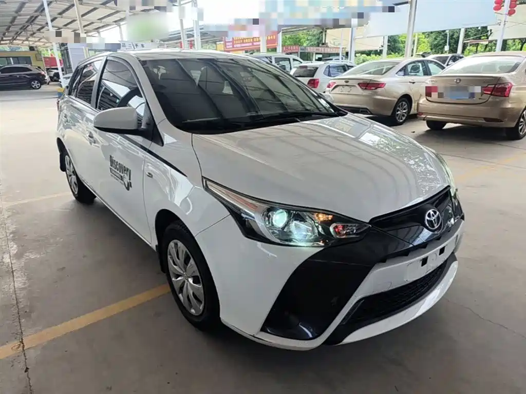 Toyota YARiS L Zhi Xuan 2020 1.5L CVT Leading Edition фото 4