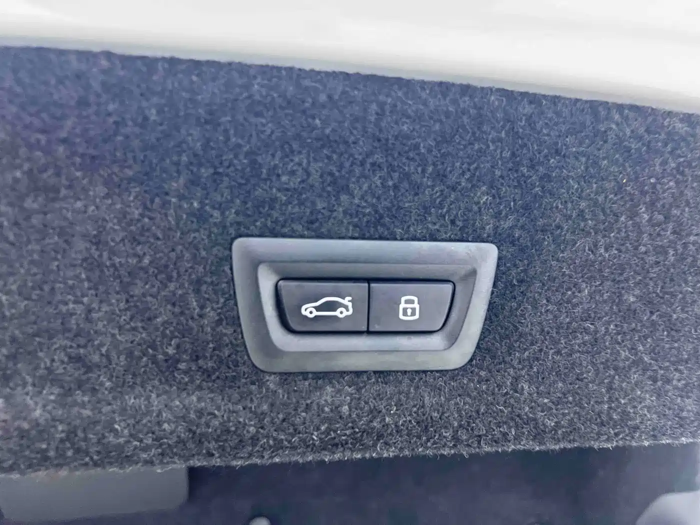 BMW 3 Series 2024 320Li M Sport Package фото 22
