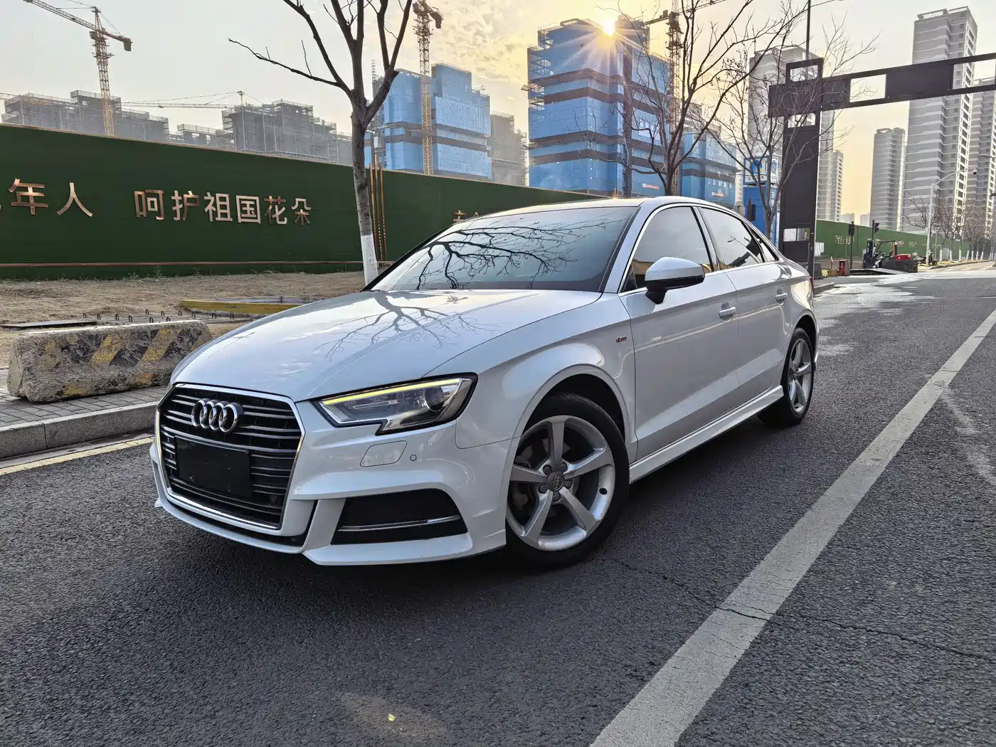 Audi A3 2018 30th Anniversary Limousine 35 TFSI Fashion