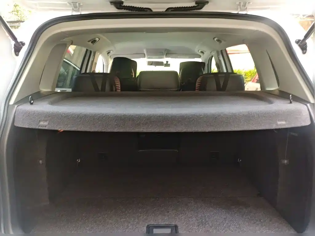 Фото 20 - Volkswagen Tiguan