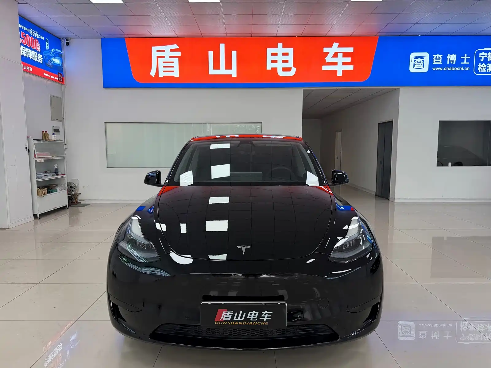 Фото 2 - Tesla Model Y