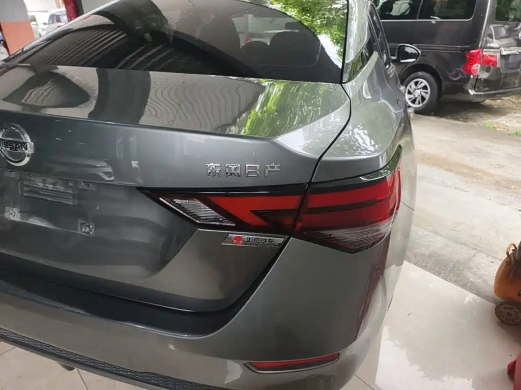 Nissan SYLPHY, миниатюра 8