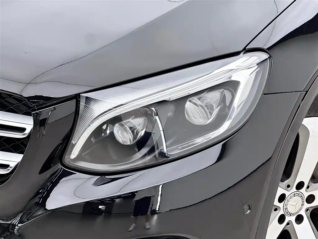 Mercedes-Benz GLC 2016 GLC 300 4MATIC Dynamic фото 15