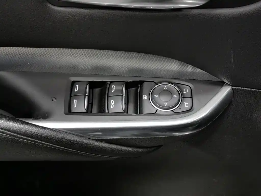 Cadillac XT4 2019 2018 Model 28T 2WD Luxury