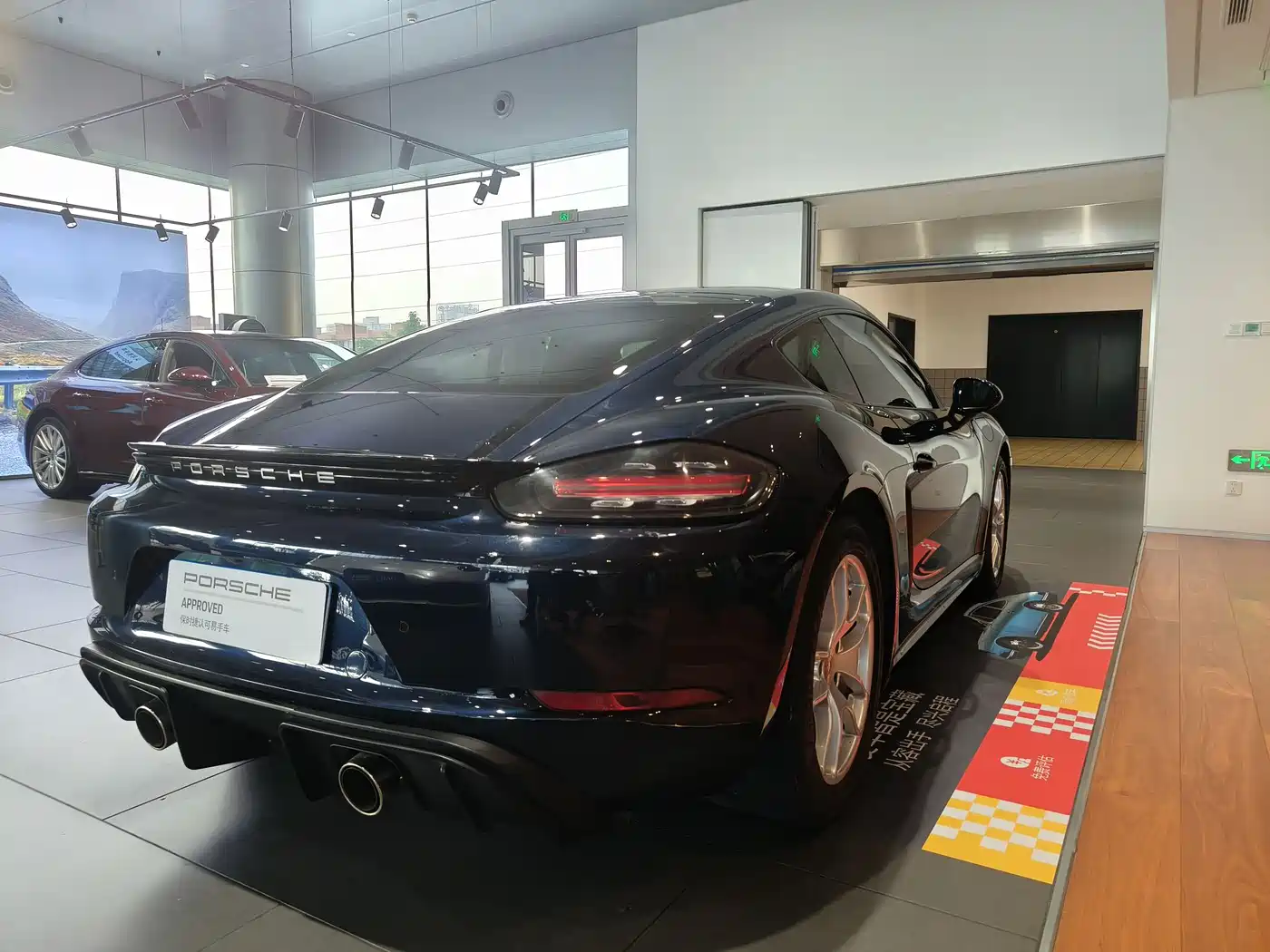 Porsche 718 2017 2016 Cayman 2.0T