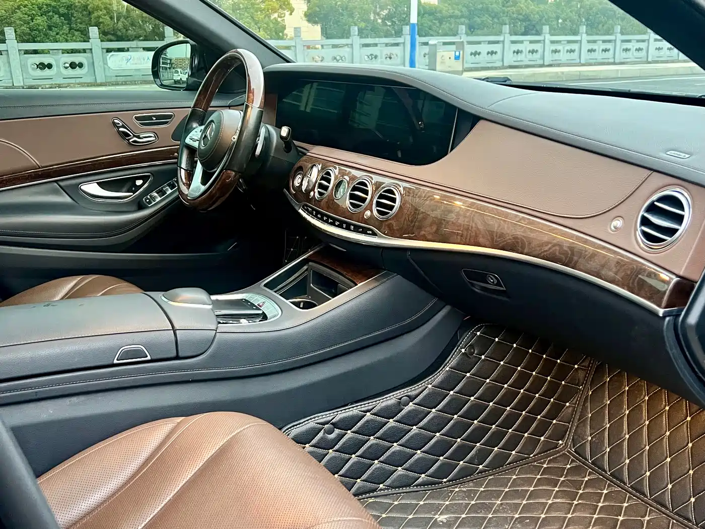 Mercedes-Benz S-Class 2019 S 350 L Premium Ultimate Edition фото 9