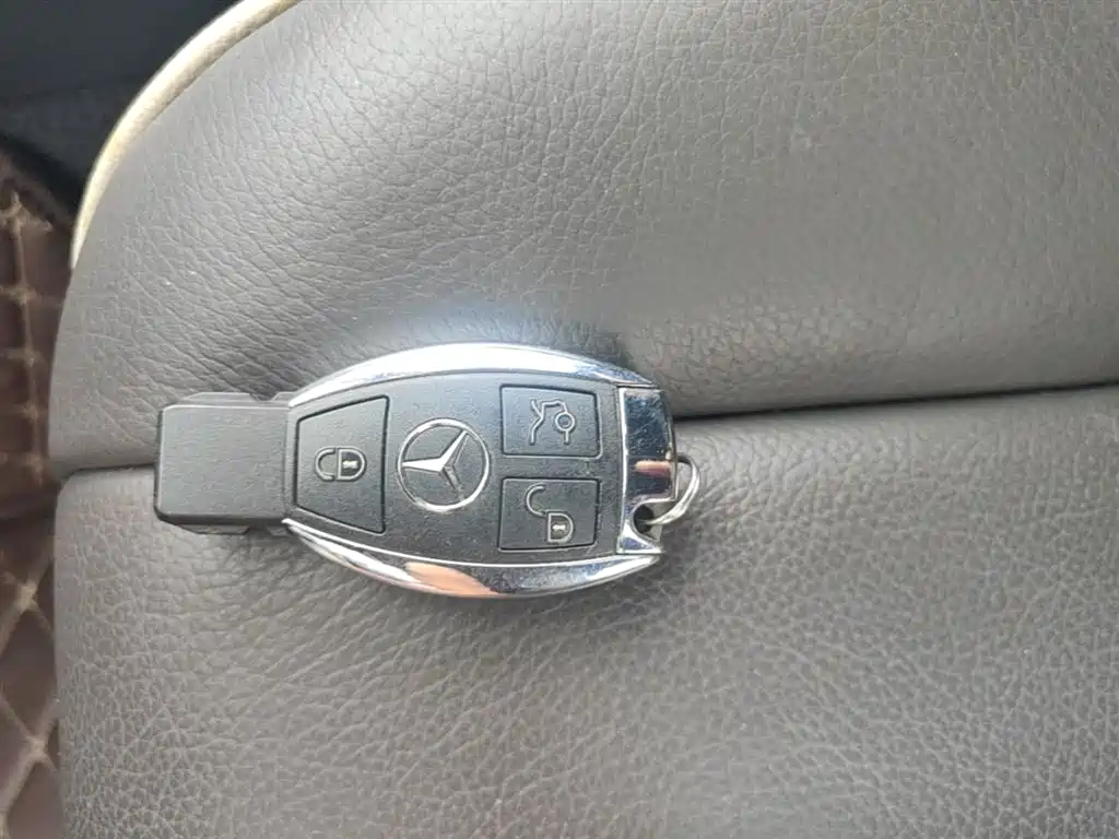 Mercedes-Benz GLK-Class 2013 Facelift GLK 300 4MATIC Luxury фото 9