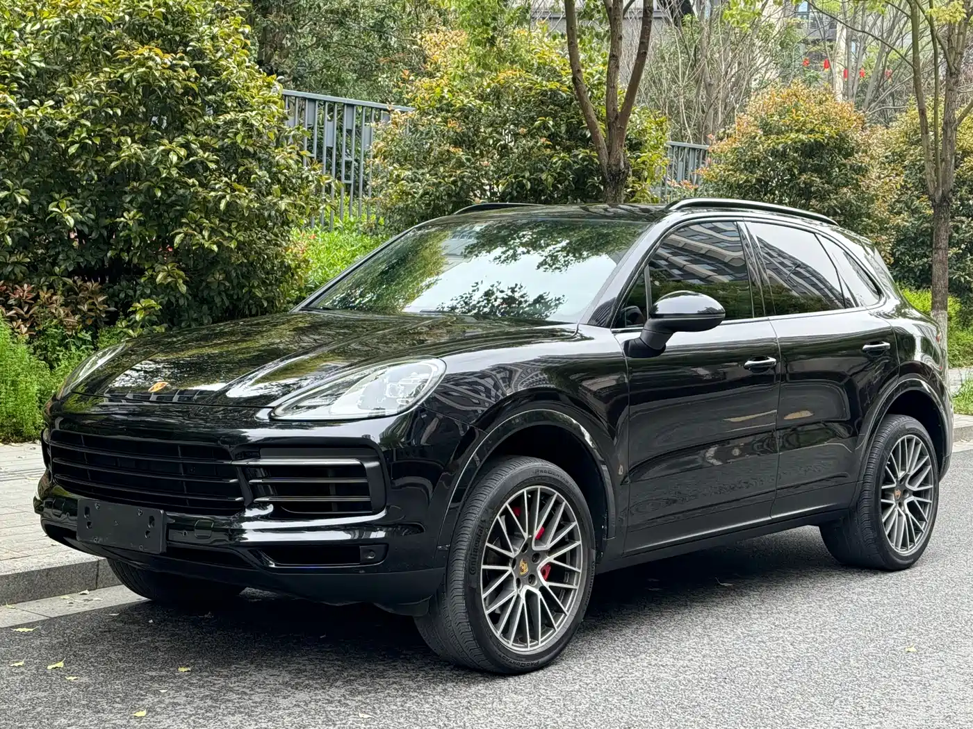 PORSCHE CAYENNE