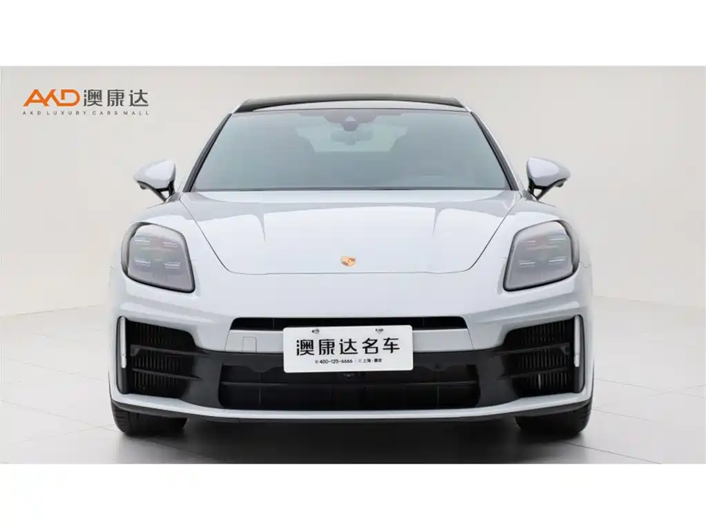 2026 Porsche Panamera
