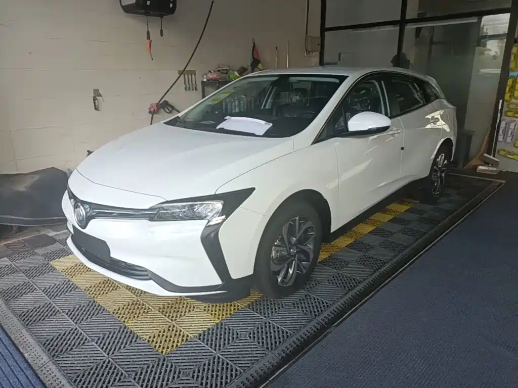 Similar car